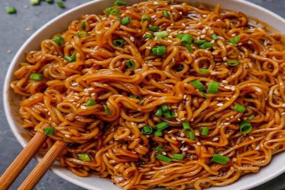 Chicken Kima Noodles